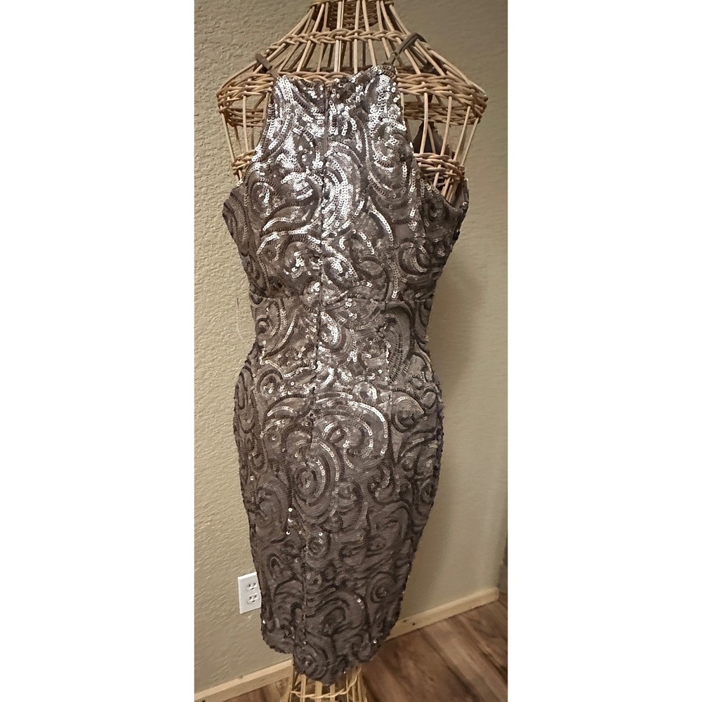 Venus Sequin Swirl Cocktail Dress Taupe Silver V-Neck Bodycon Women 14 Party - Picture 2 of 16